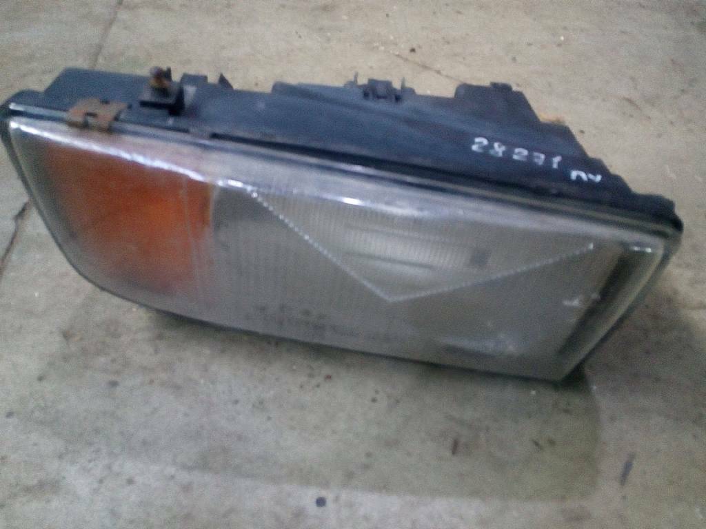 Фара правая, б/у