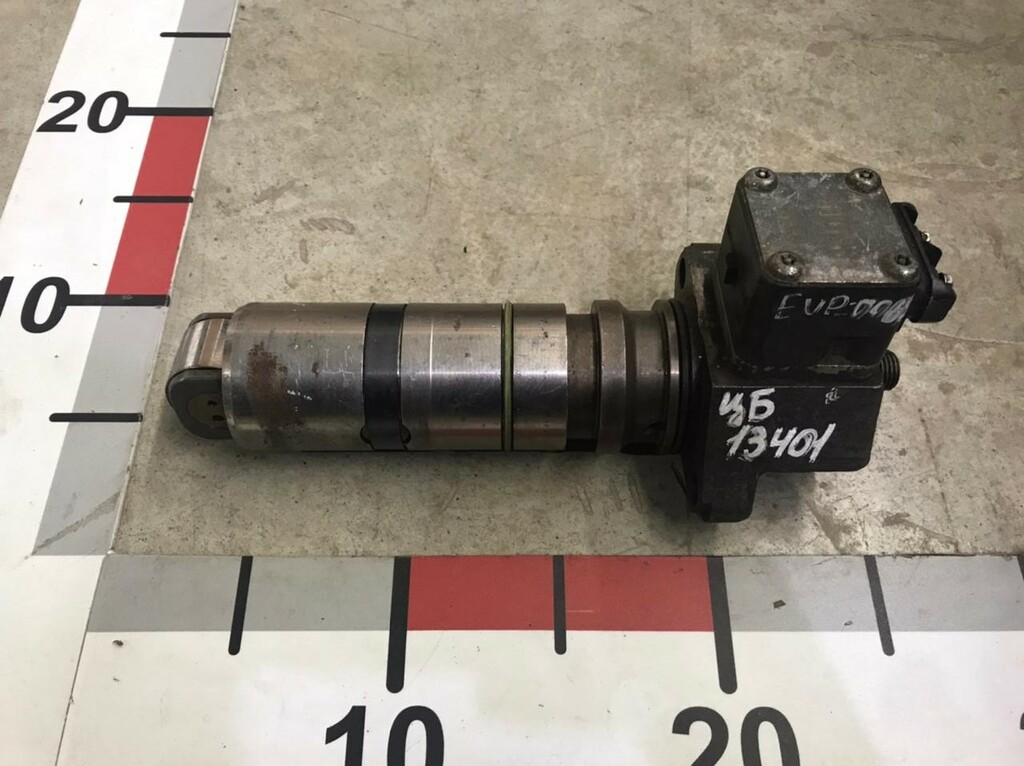 Форсунка топливная OM501, б/у