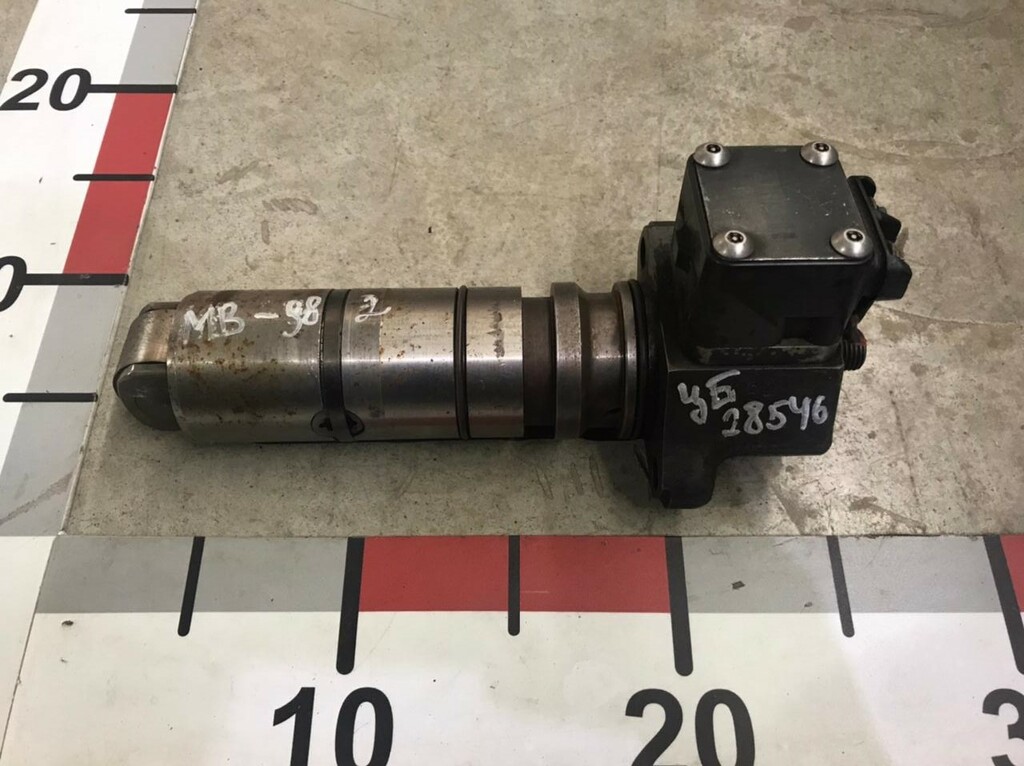 Форсунка топливная OM501, б/у