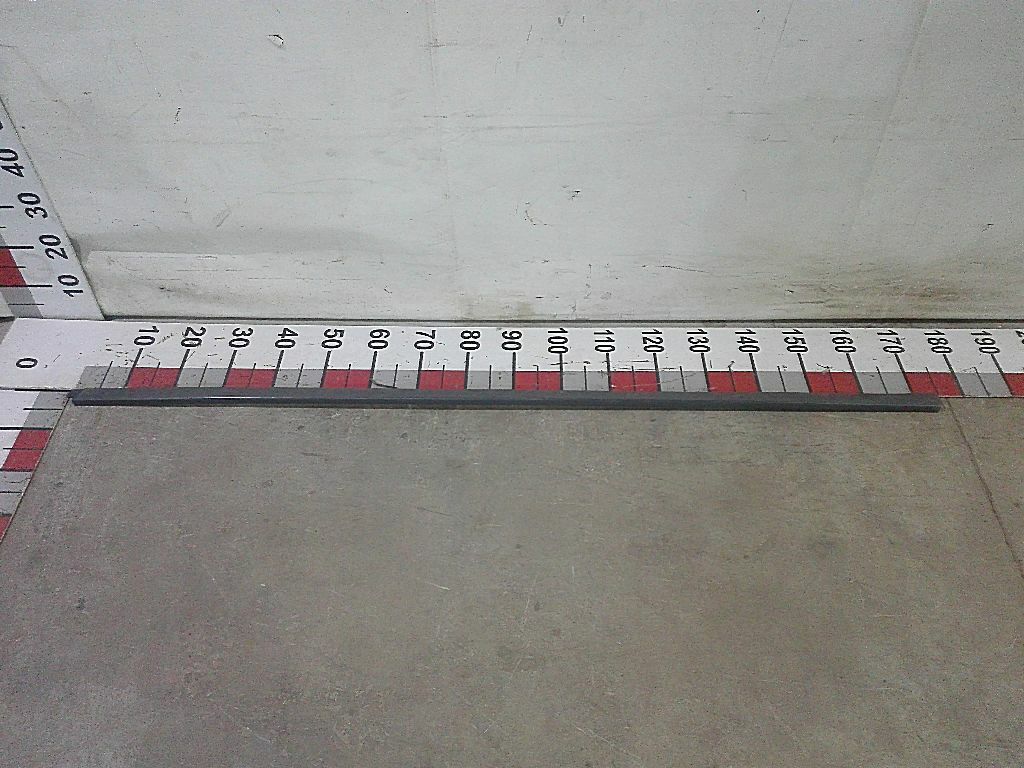 Водосток кабины левый б/у