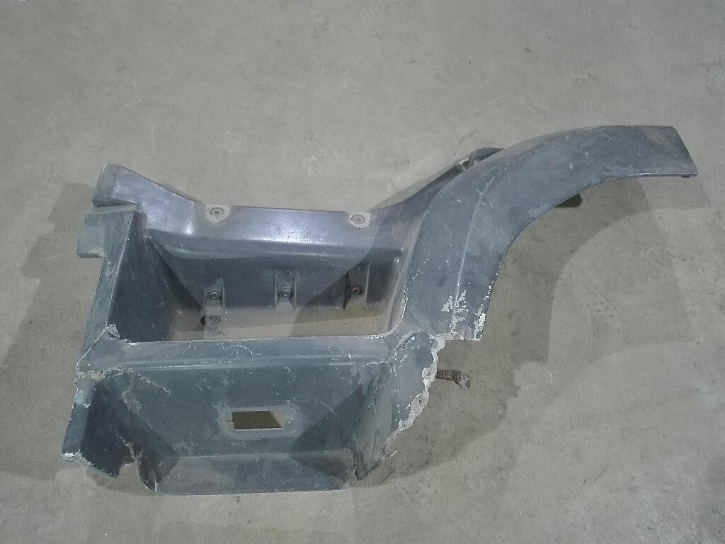 Корпус ступеней левый, б/у