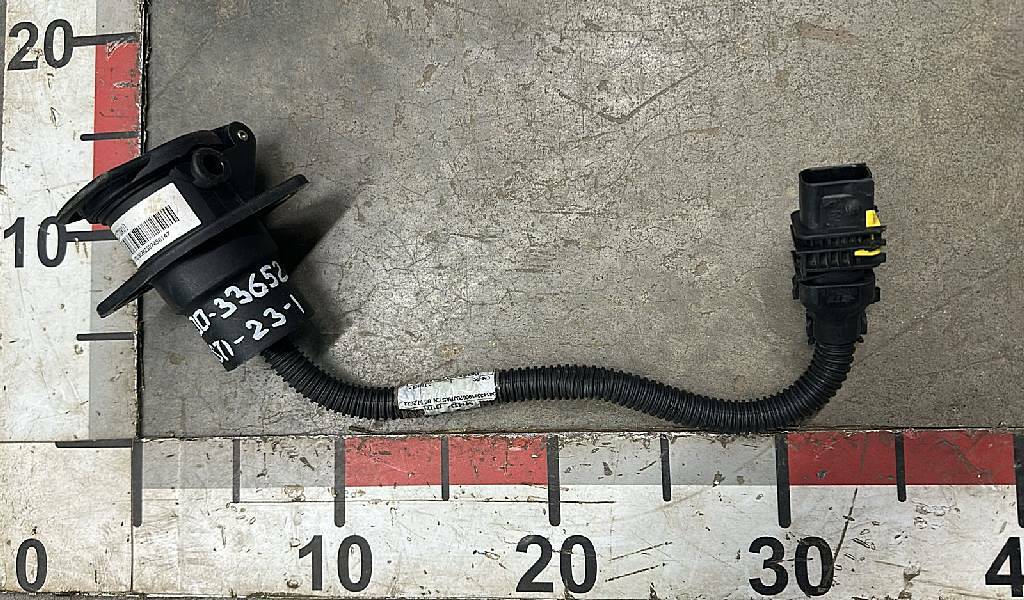 Розетка электрическая б/у