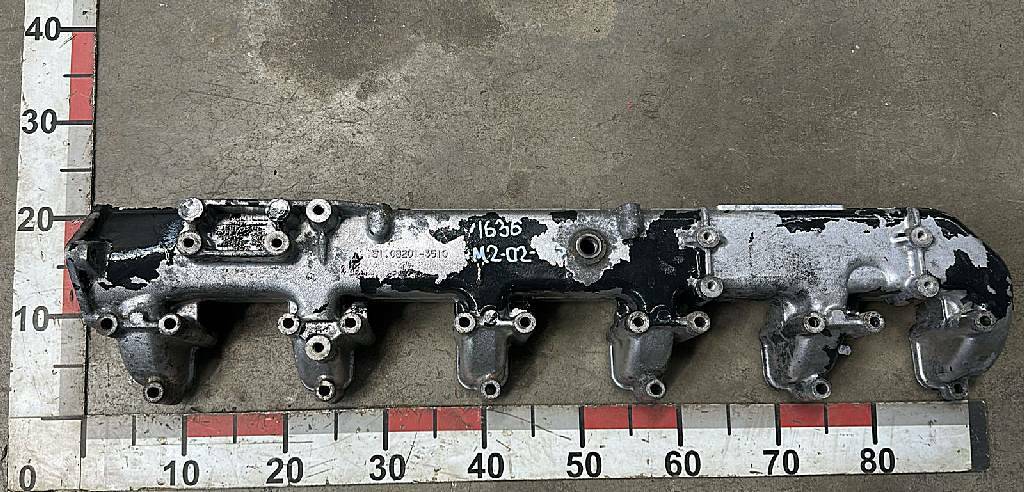 Коллектор впускной D2866 б/у