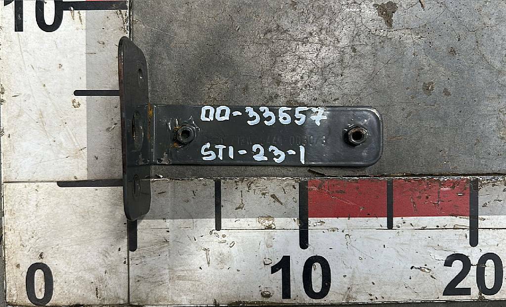 Кронштейн пульта ECAS б/у