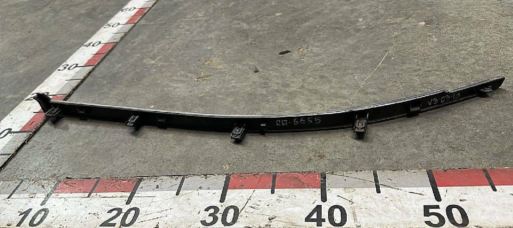 Молдинг панели приборов б/у