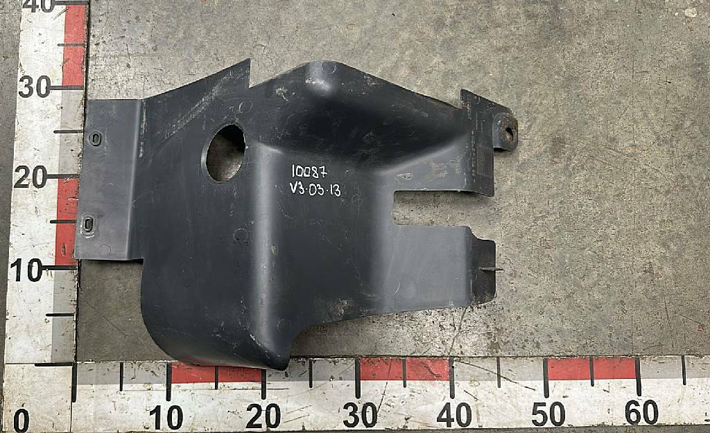 Накладка панели приборов б/у