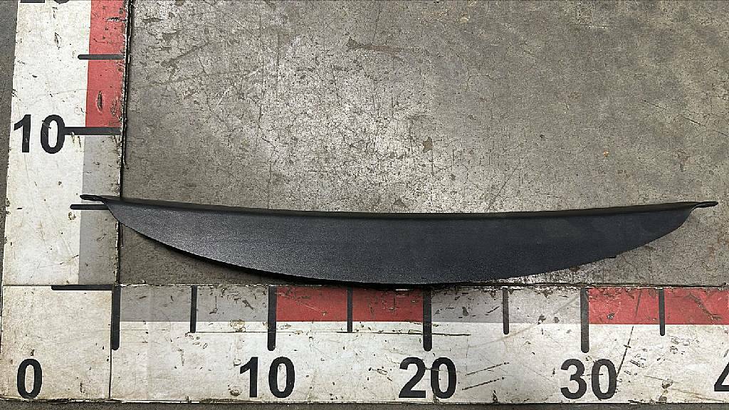 Накладка панели приборов б/у