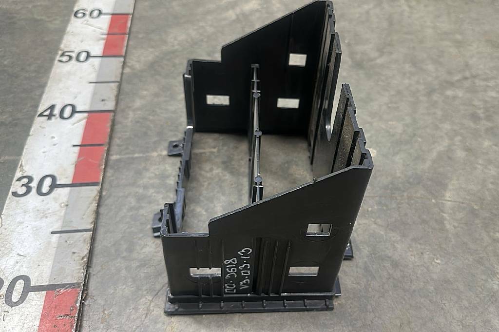 Рамка панели приборов б/у