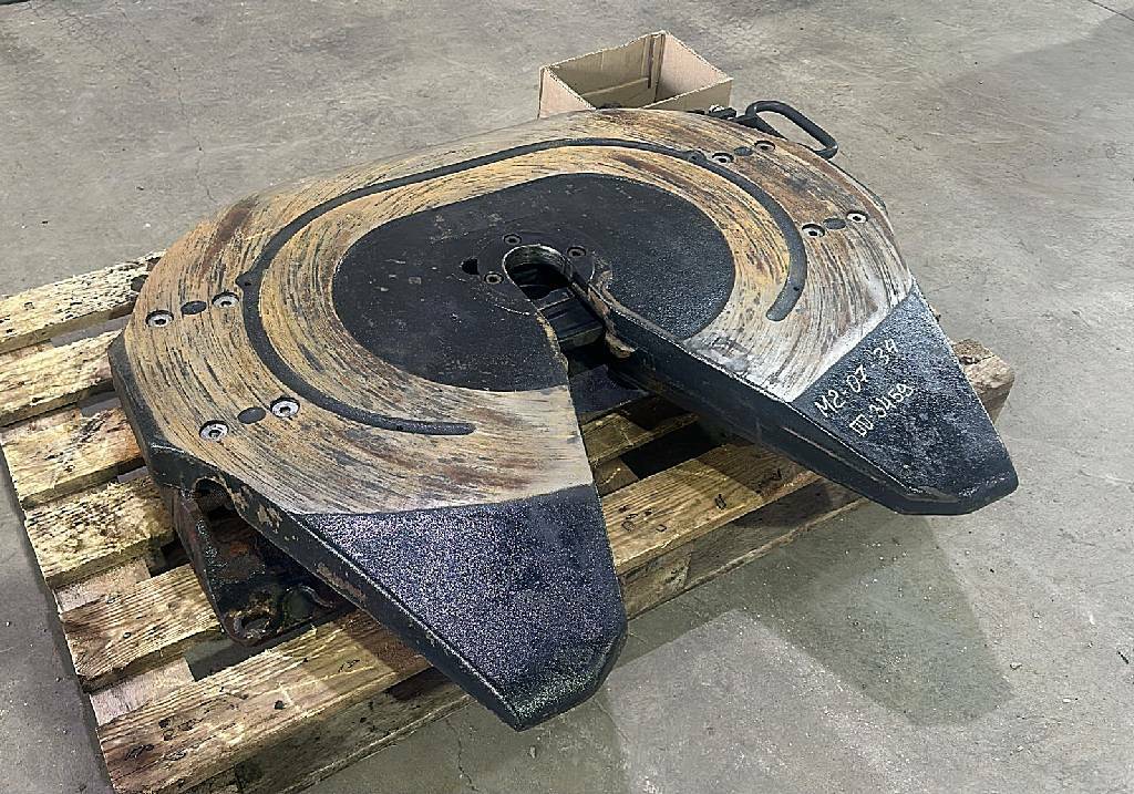 Сцепное устройство б/у