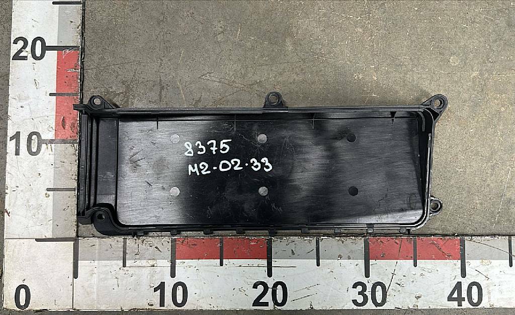 Крышка корпуса электрических контактов б/у