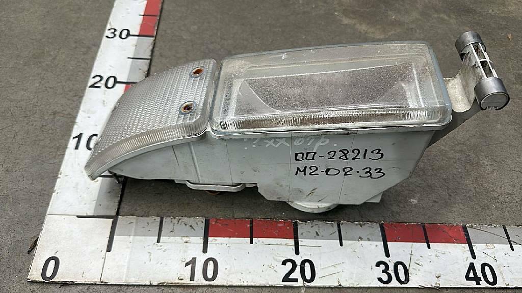 Фара противотуманная левая б/у