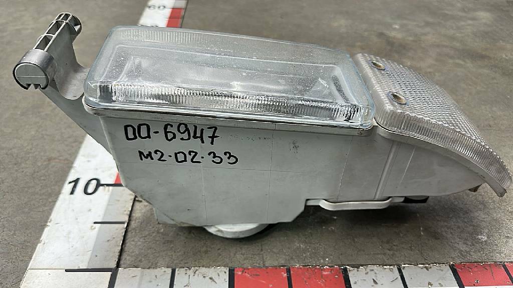 Фара противотуманная правая б/у