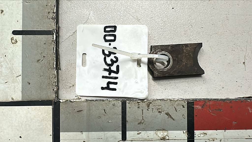 Кронштейн кпп б/у