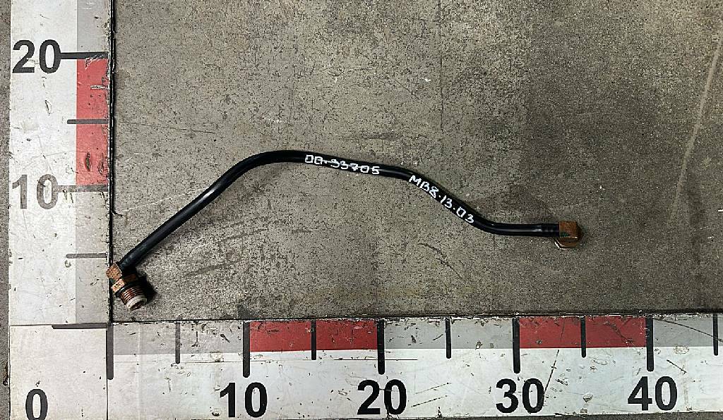 Трубка коробки передач G211-12KL б/у