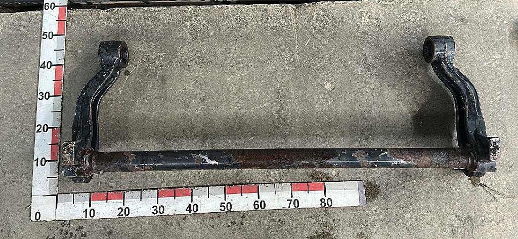 Стабилизатор кабины б/у