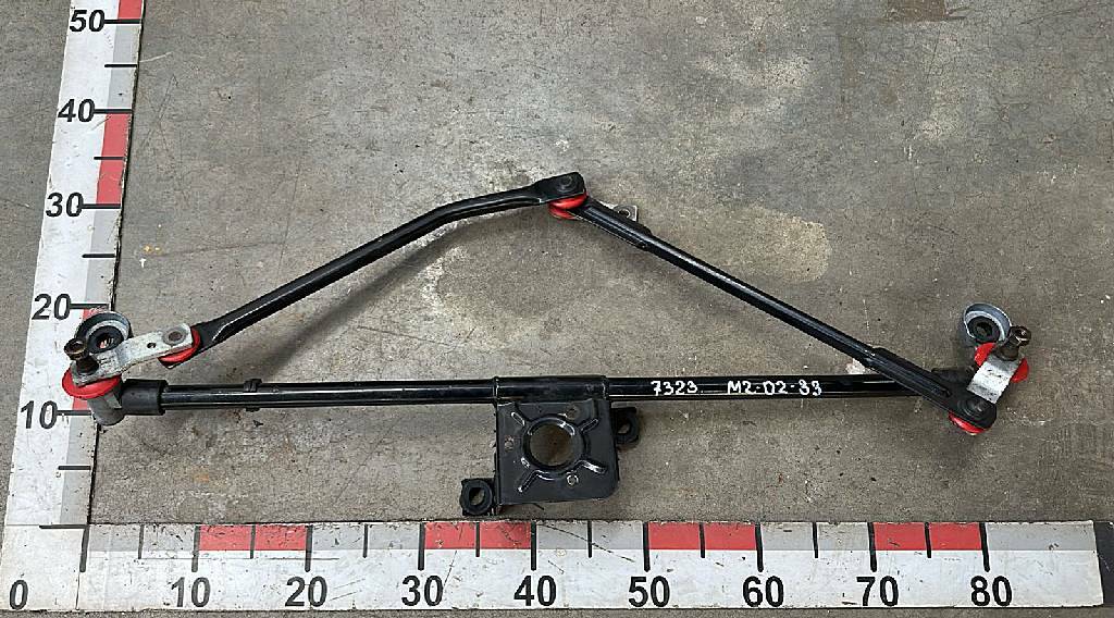 Трапеция стеклоочистителей б/у