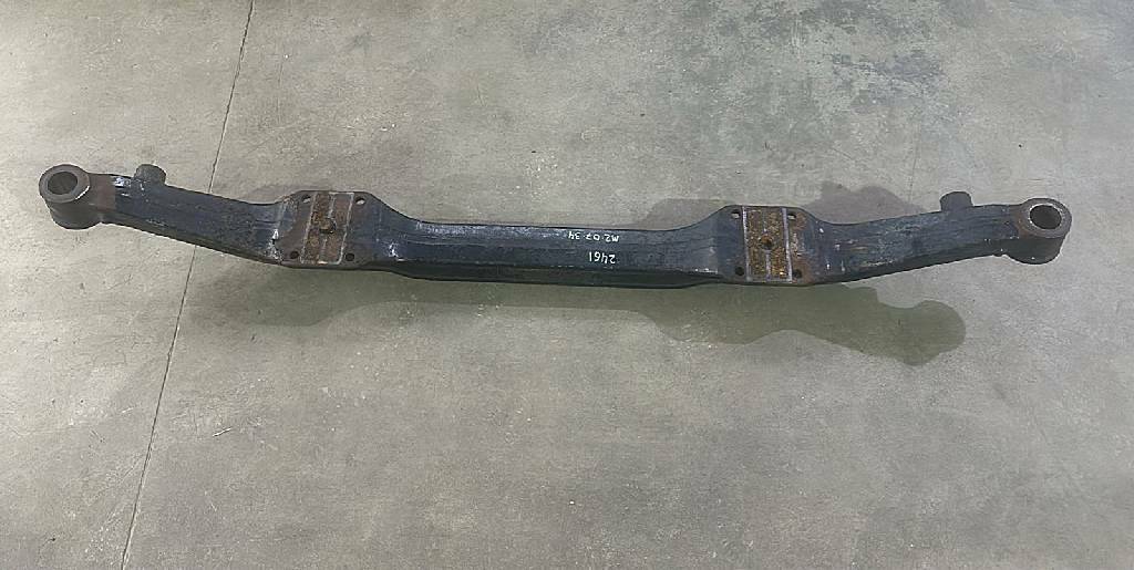 Балка передняя б/у