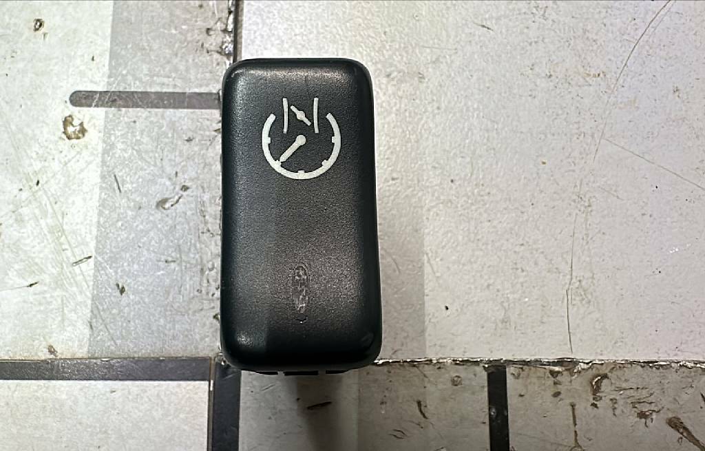 Клавиша б/у