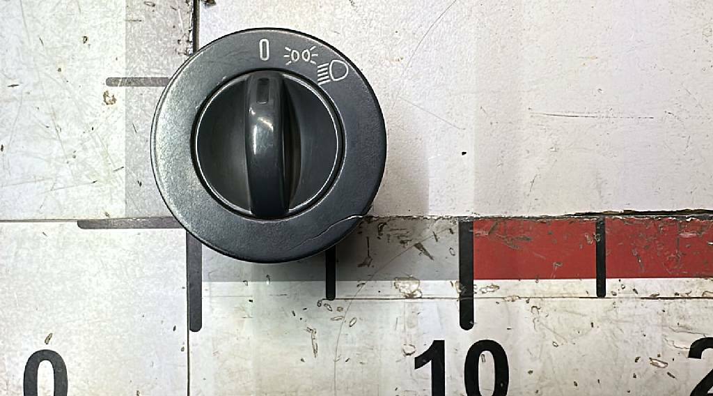 Переключатель света фар б/у