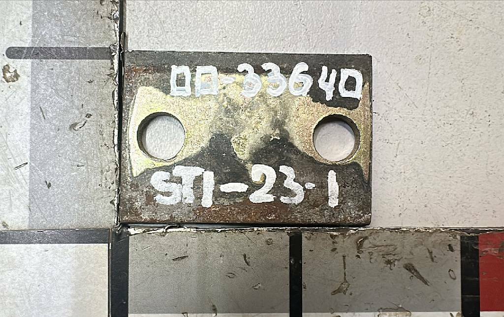 Проставка кронштейна амортизатора б/у