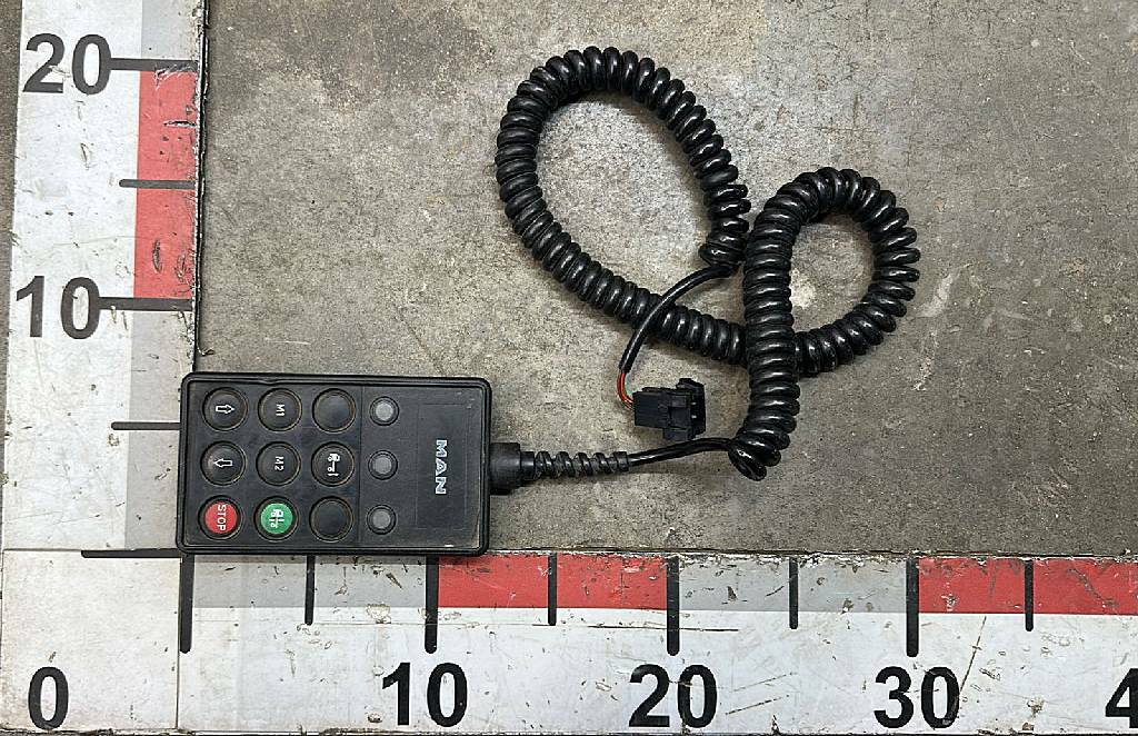 Пульт управления подвеской б/у