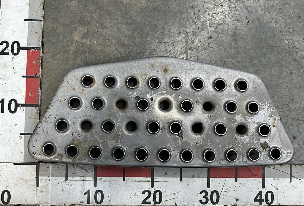 Ступенька корпуса ступеней верхняя б/у