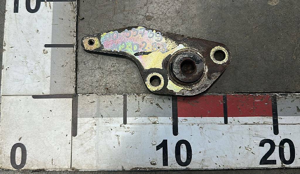 Фланец трубки отопителя б/у