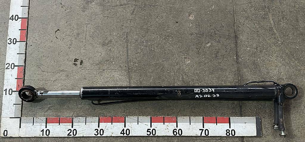 Цилиндр подъема кабины б/у