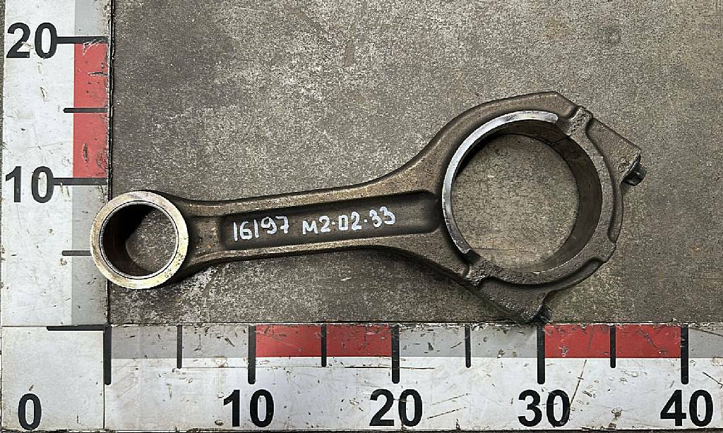 Шатун D2866LF28 б/у