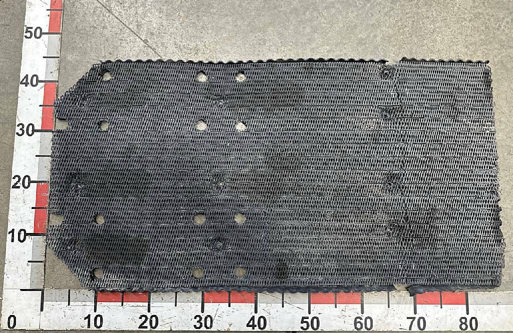 Шумоизоляция переднего крыла б/у