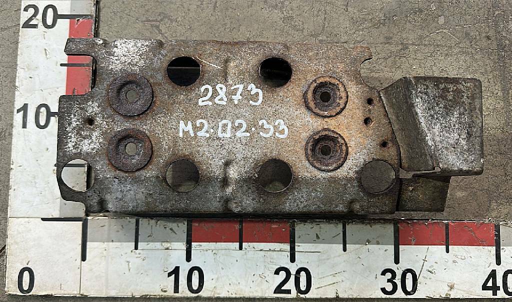 Экран выпускного коллектора тепловой б/у