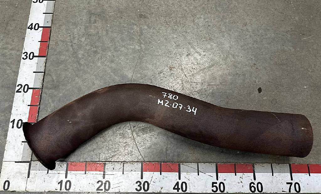 Патрубок выпускной системы б/у