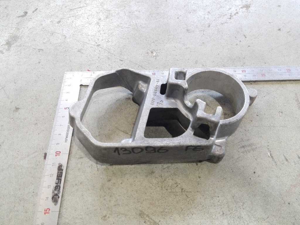 Кронштейн селектора выбора передач б/у