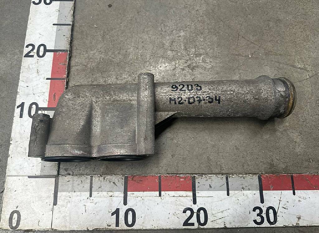 Корпус термостатов D2066 б/у