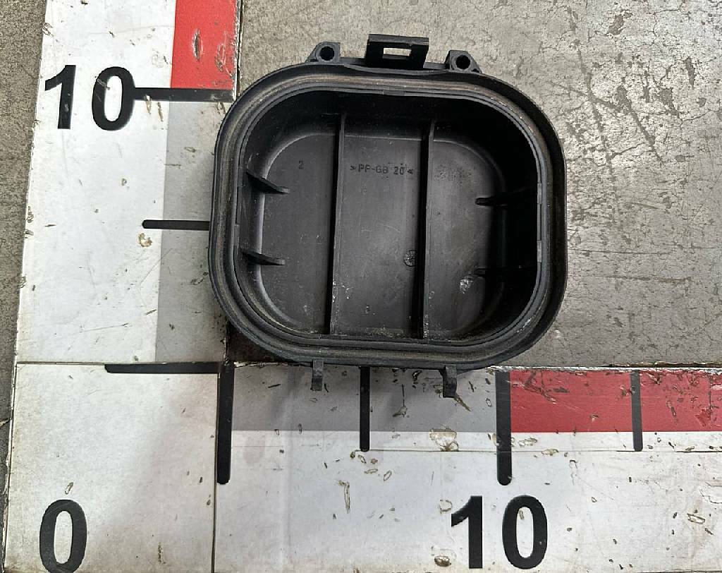 Крышка фары б/у