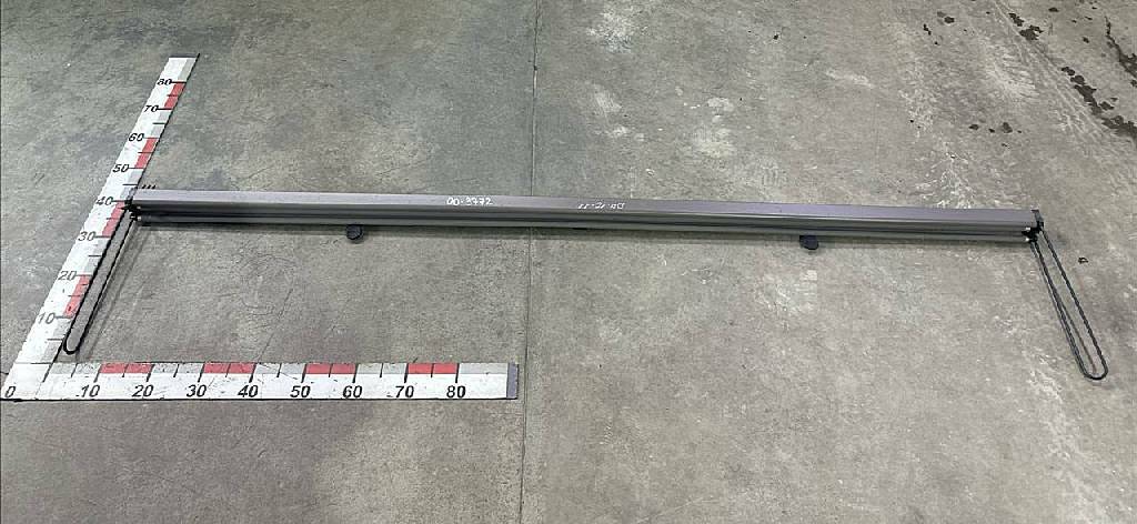 Ролл-штора лобового стекла б/у