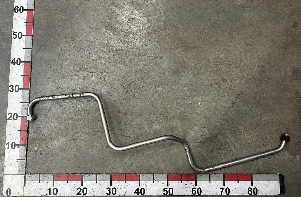 Трубка воздушного компрессора б/у