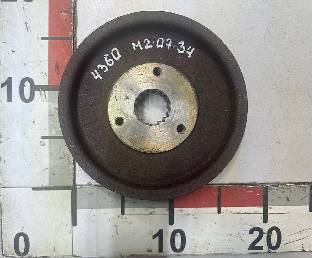 Шкив привода топливного насоса высокого давления б/у