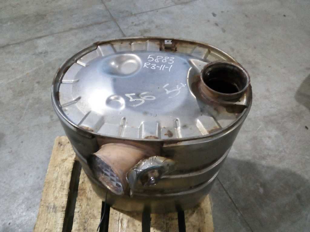 Глушитель основной б/у