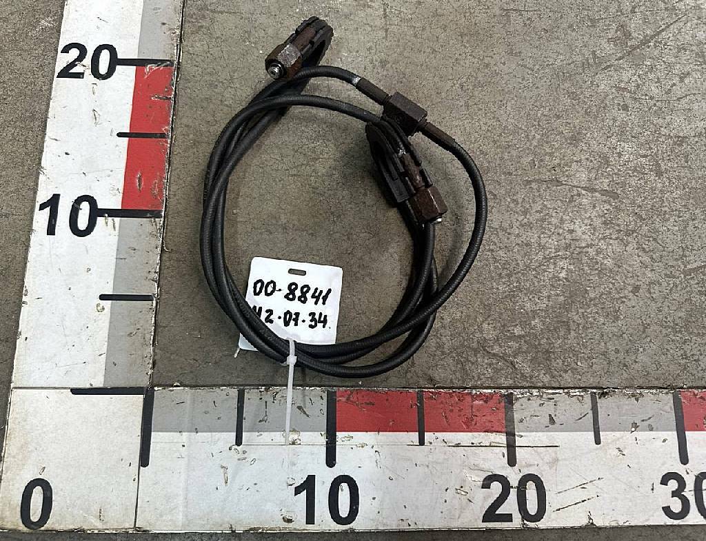 Шланг насоса подъема кабины б/у