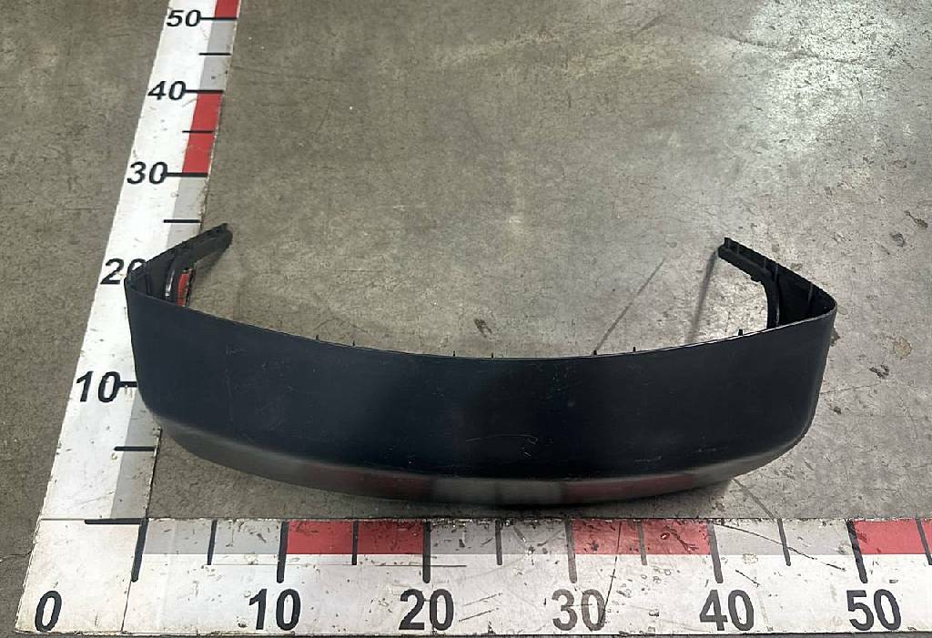 Рамка щитка приборов б/у