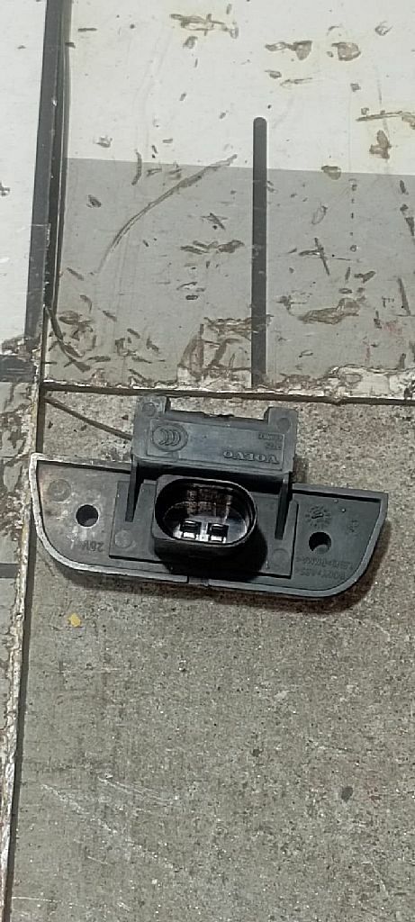 Фонарь солнцезащитного козырька бу