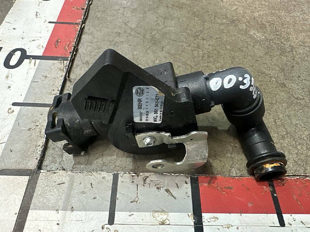 Кран печки б/у