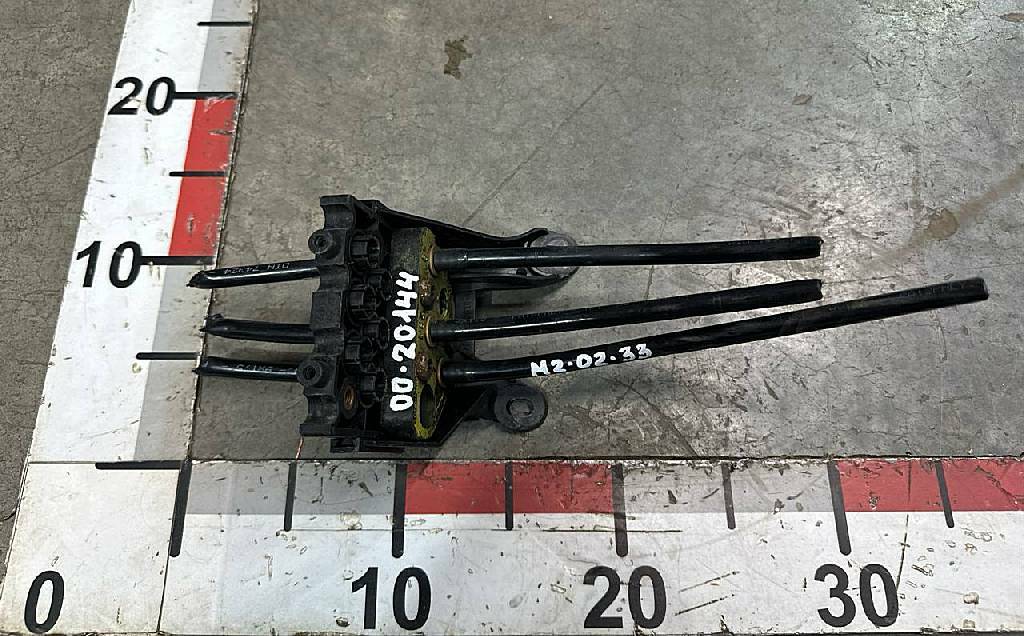 Распределитель тормозных сил б/у