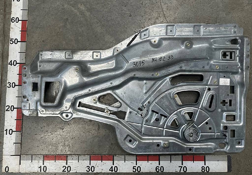 Стеклоподъемник правый б/у