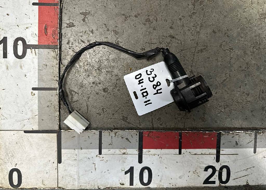 Выключатель моторного тормоза б/у