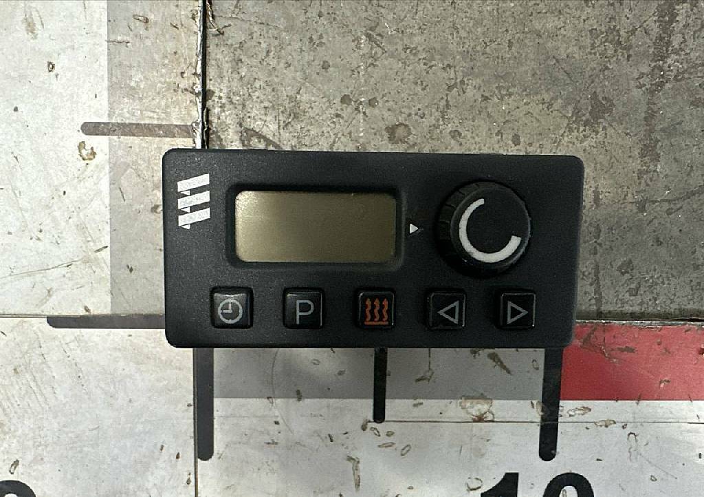 Пульт управления автономным отопителем б/у