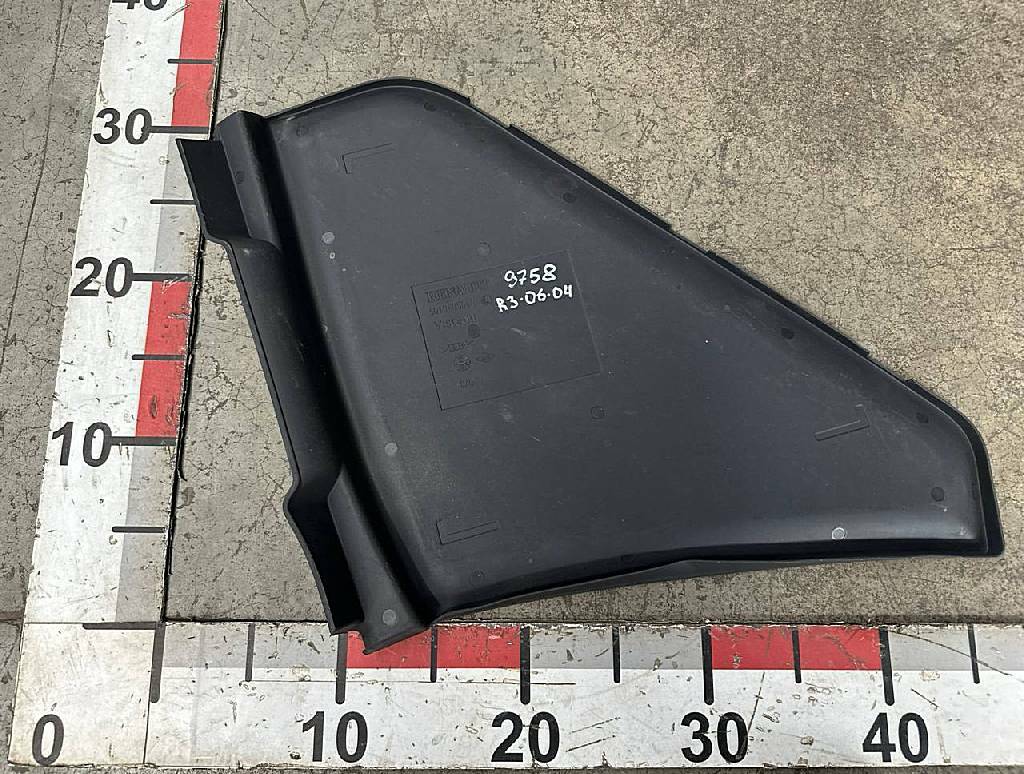 Накладка панели приборов б/у