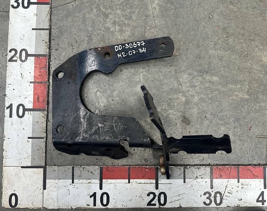 Кронштейн бачка ГУРа б/у