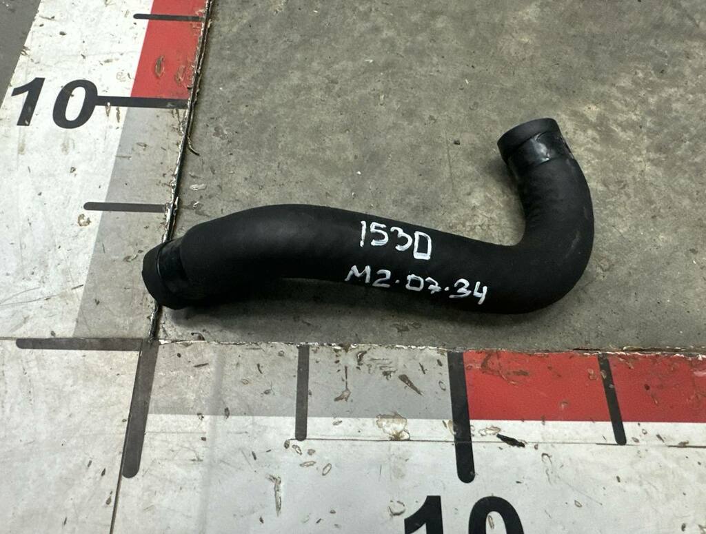 Патрубок бачка ГУРа б/у